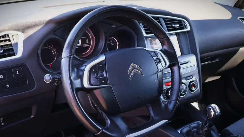 CITROEN C4 -