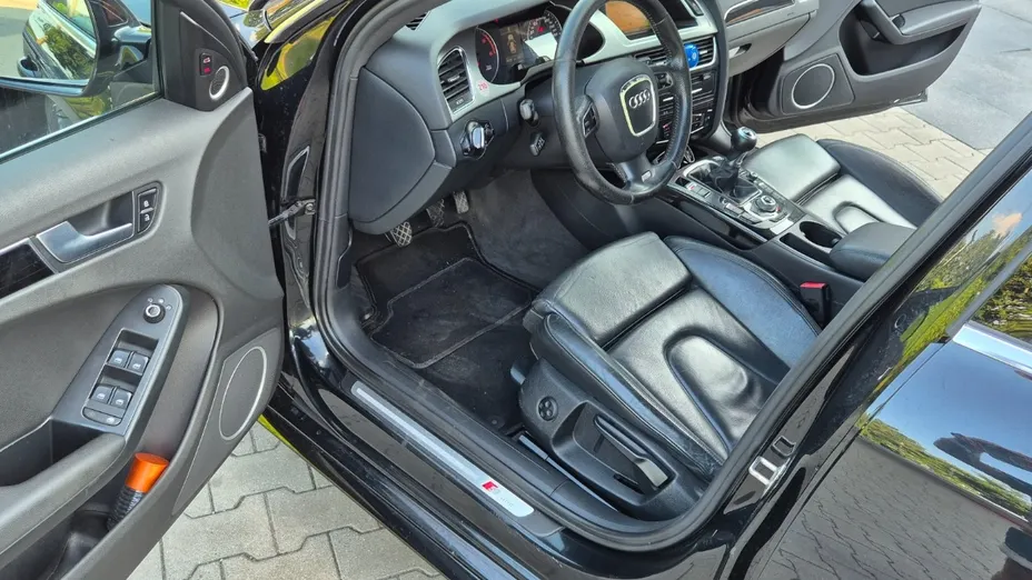 AUDI A4 Avant -