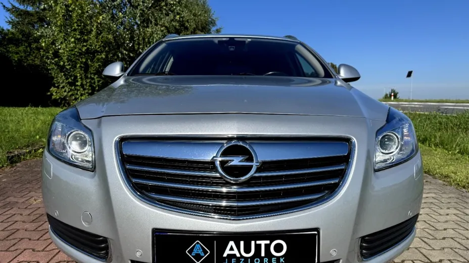 OPEL Insignia -