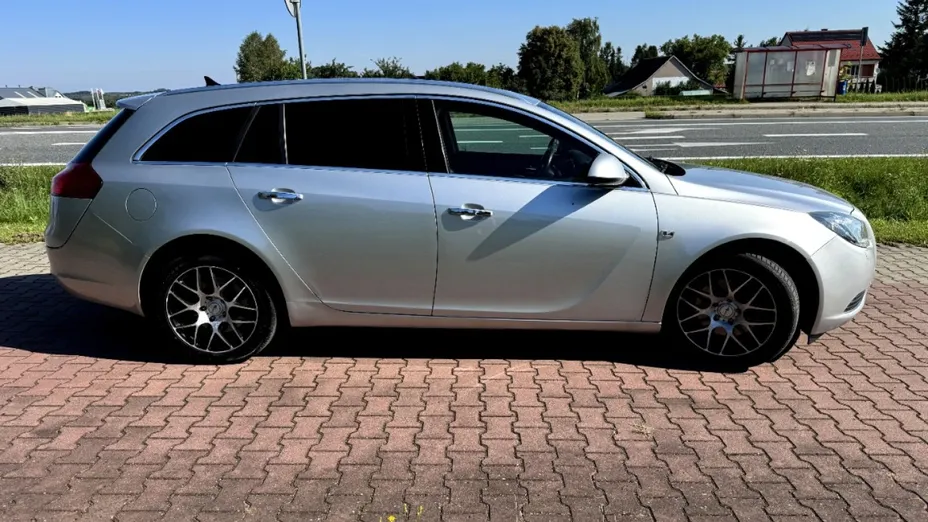 OPEL Insignia -