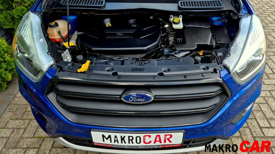 FORD Escape -