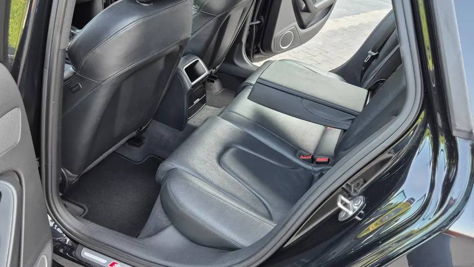 AUDI A4 Avant -