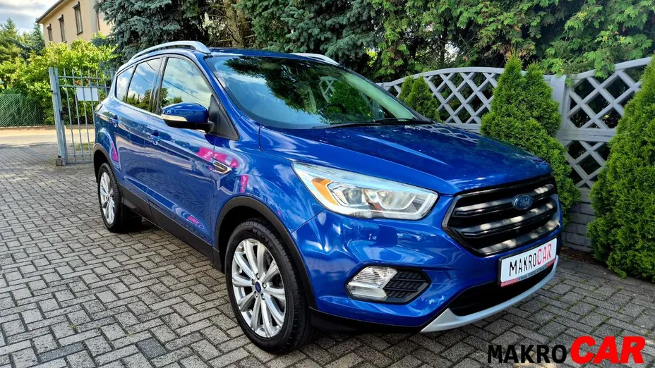 FORD Escape -