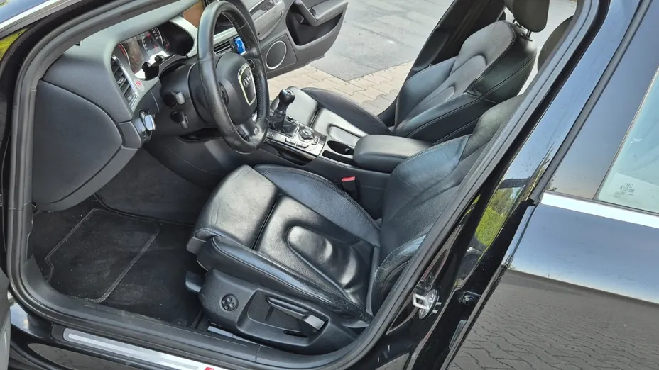 AUDI A4 Avant -