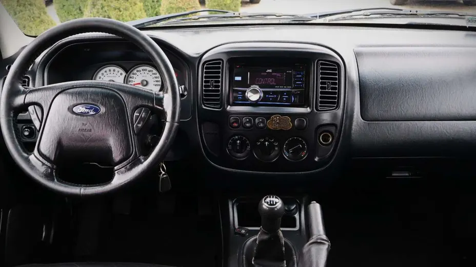 FORD Maverick -