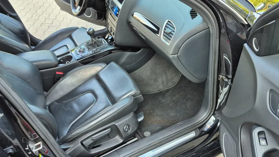 AUDI A4 Avant -