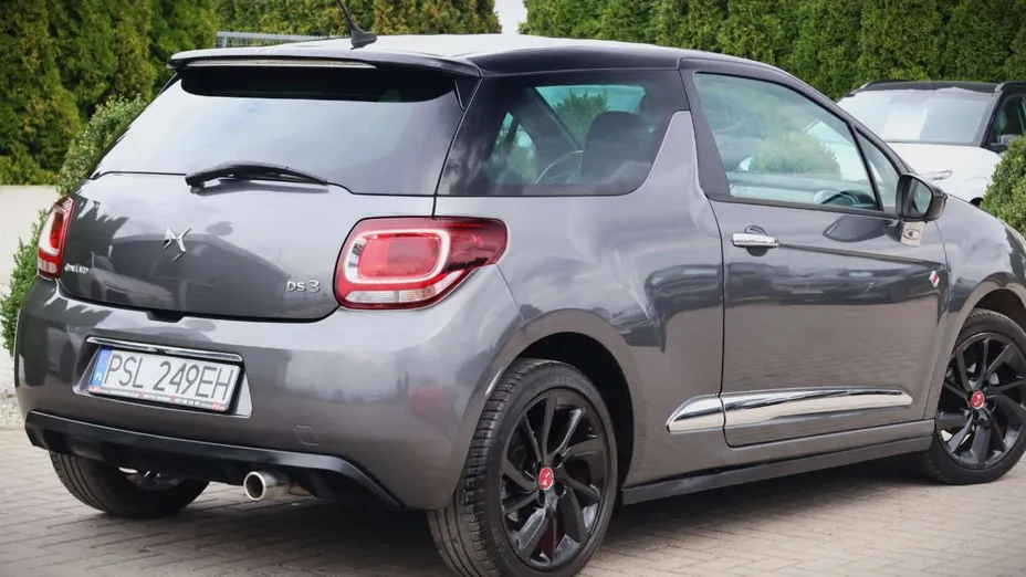CITROEN DS3 -