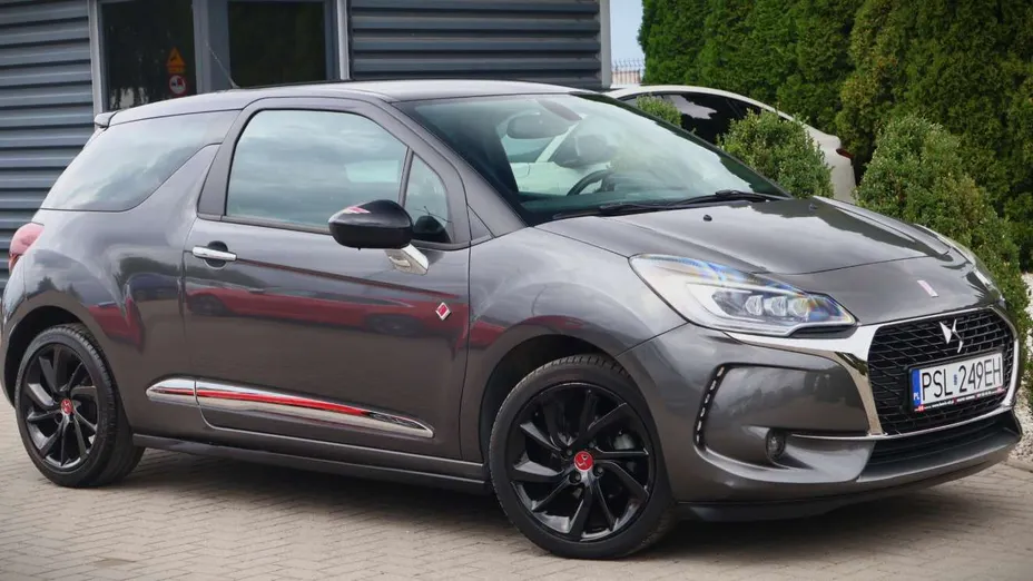 CITROEN DS3 -