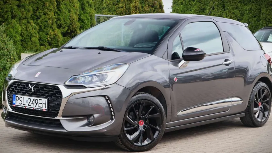 CITROEN DS3 -