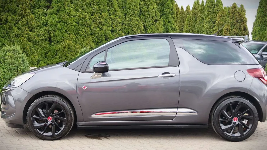CITROEN DS3 -