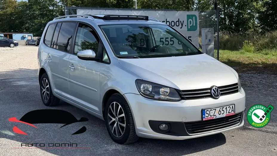 VOLKSWAGEN Touran -