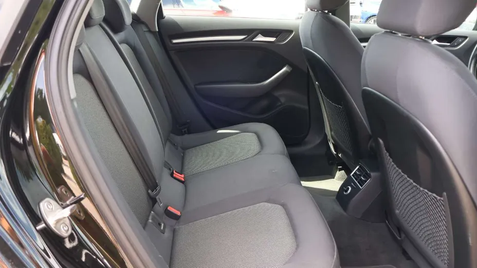 AUDI A3 Sportback -