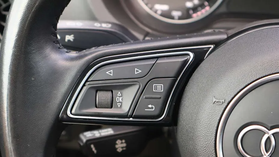 AUDI A3 Sportback -