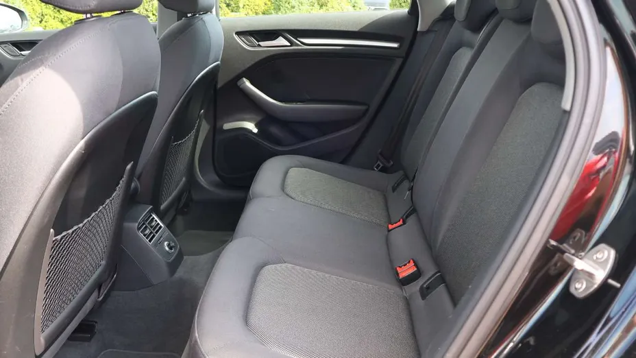 AUDI A3 Sportback -