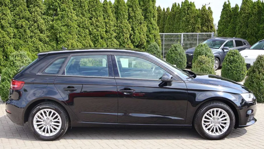 AUDI A3 Sportback -