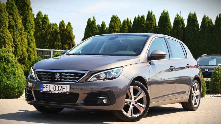PEUGEOT 308 -
