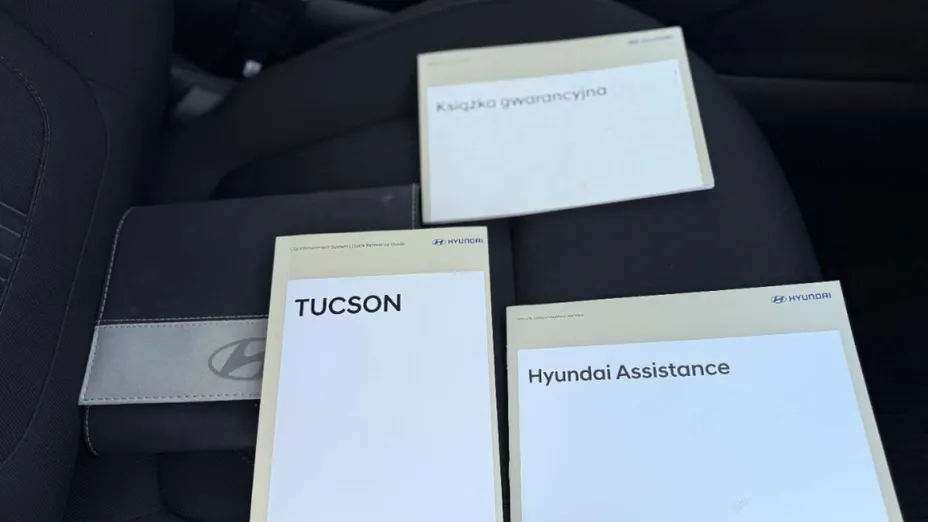 HYUNDAI Tucson -