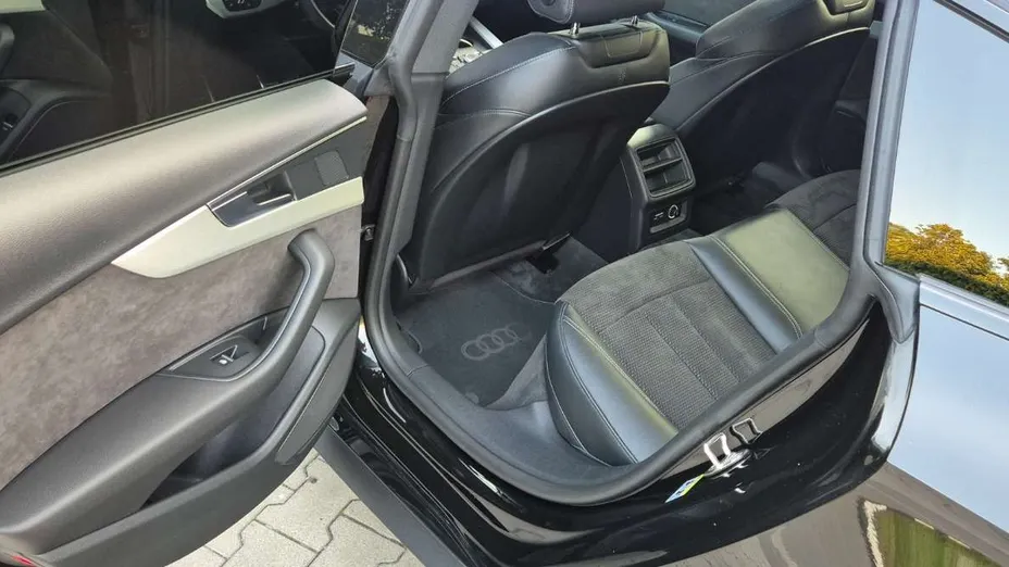 AUDI S5 Sportback -