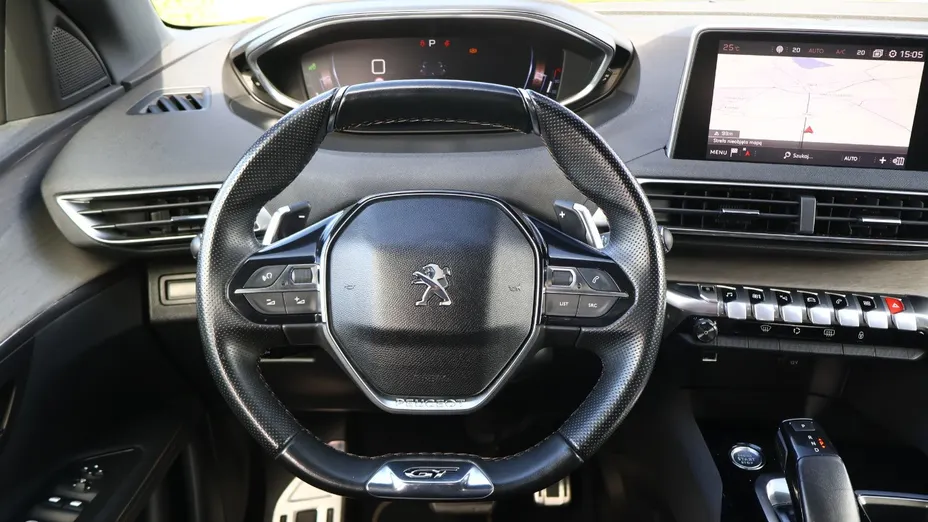 PEUGEOT 3008 -
