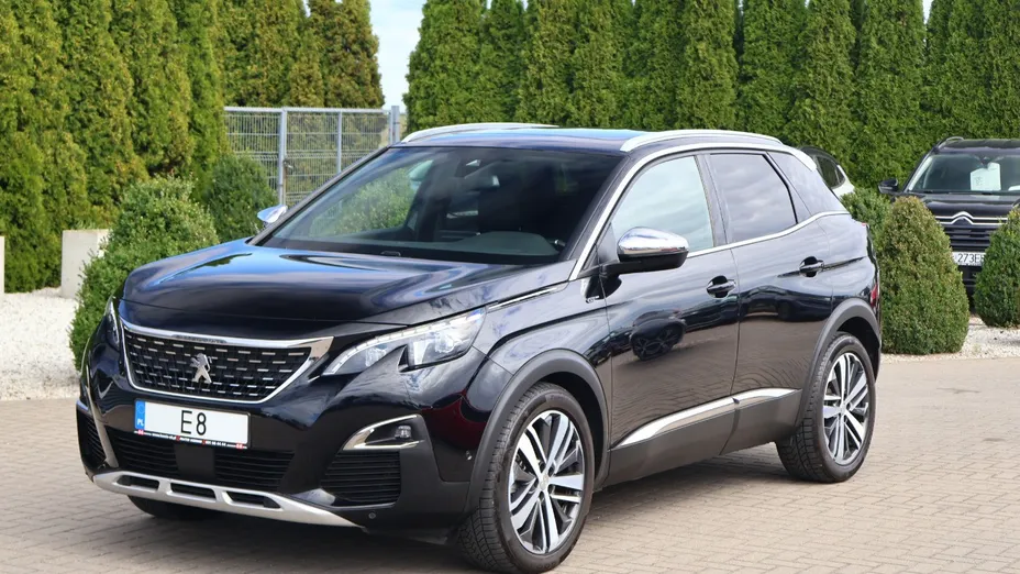 PEUGEOT 3008 -