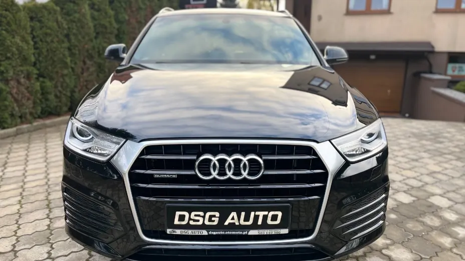 AUDI Q3 -
