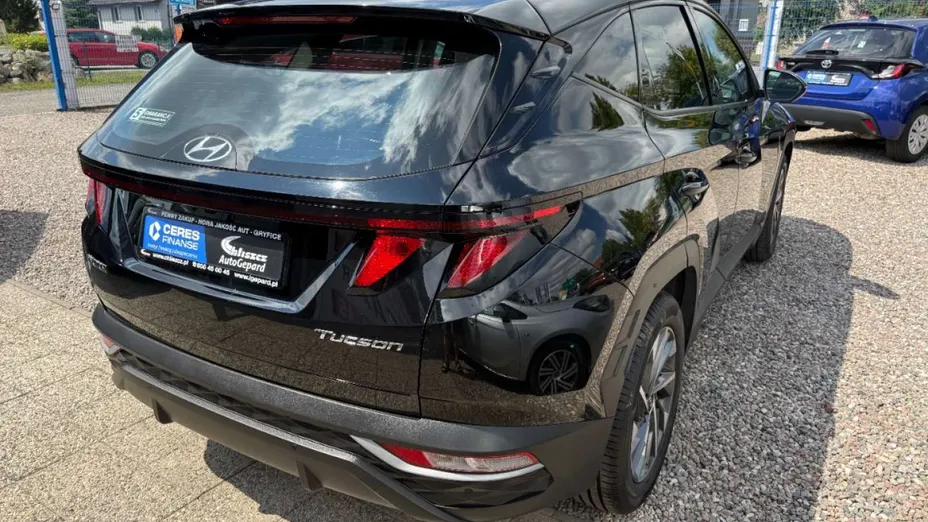 HYUNDAI Tucson -