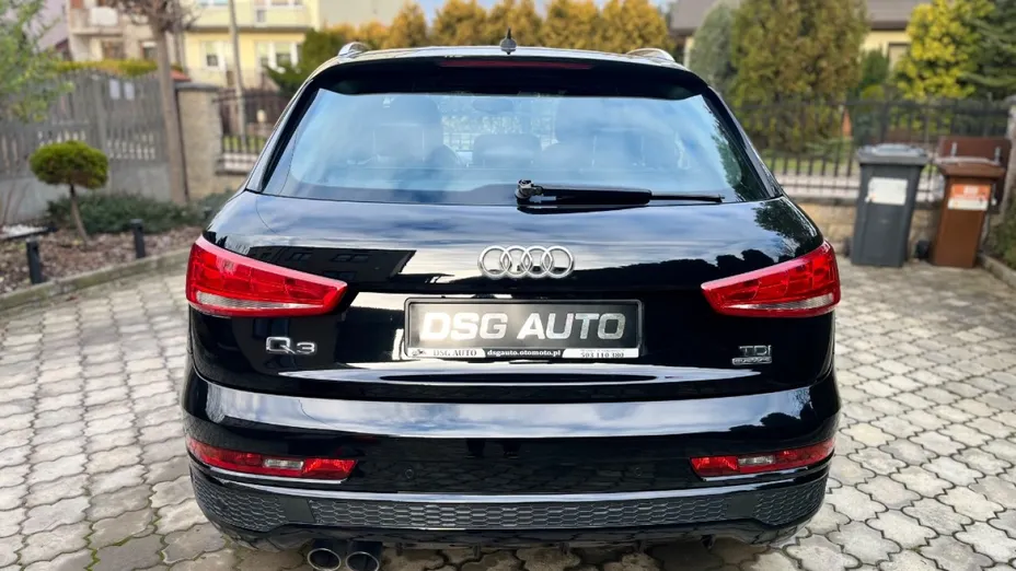 AUDI Q3 -