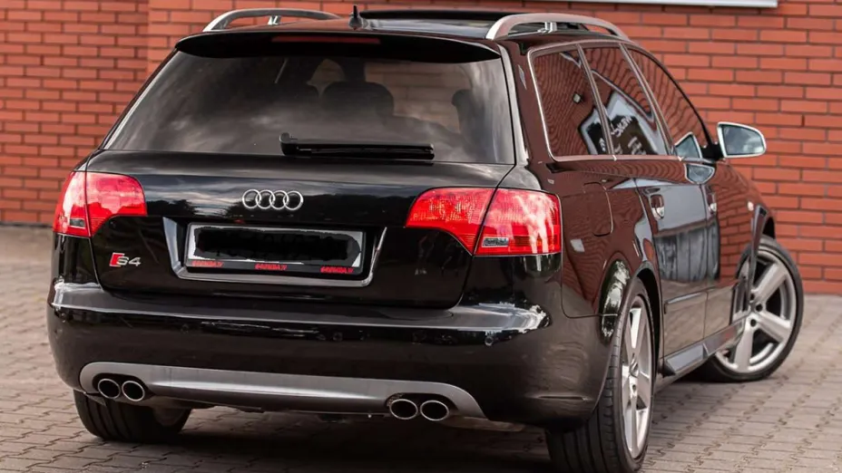 AUDI S4 Avant -