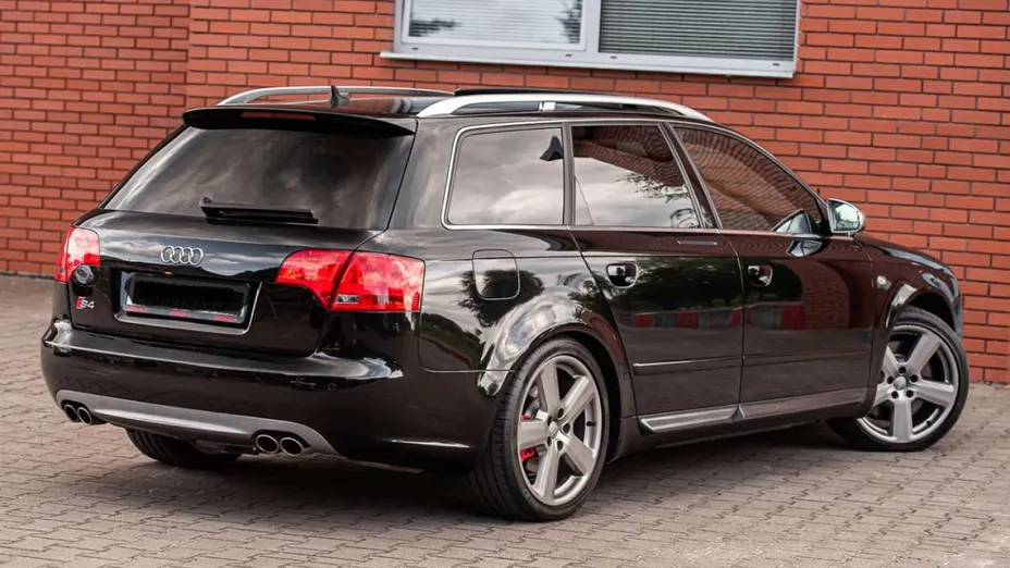 AUDI S4 Avant -