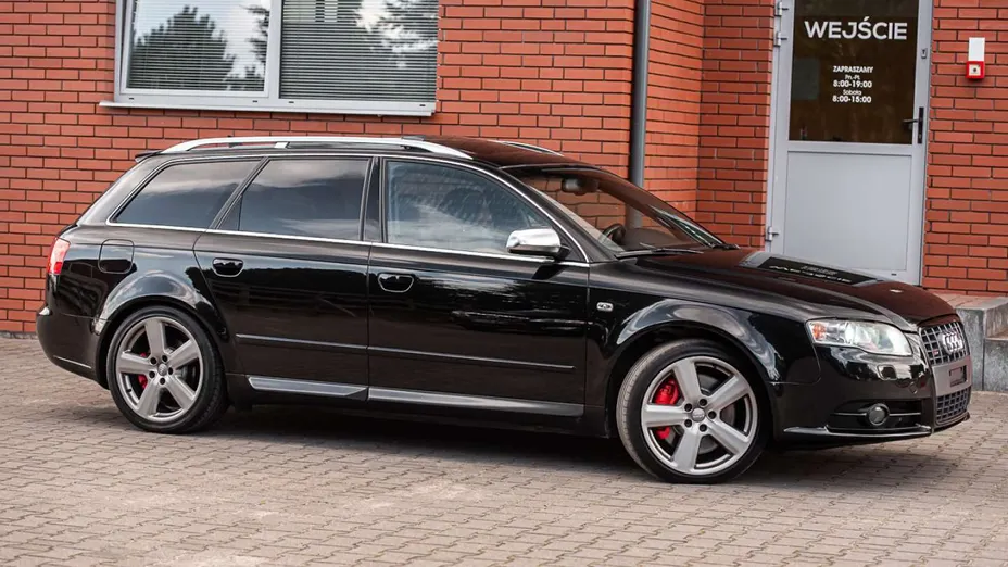 AUDI S4 Avant -