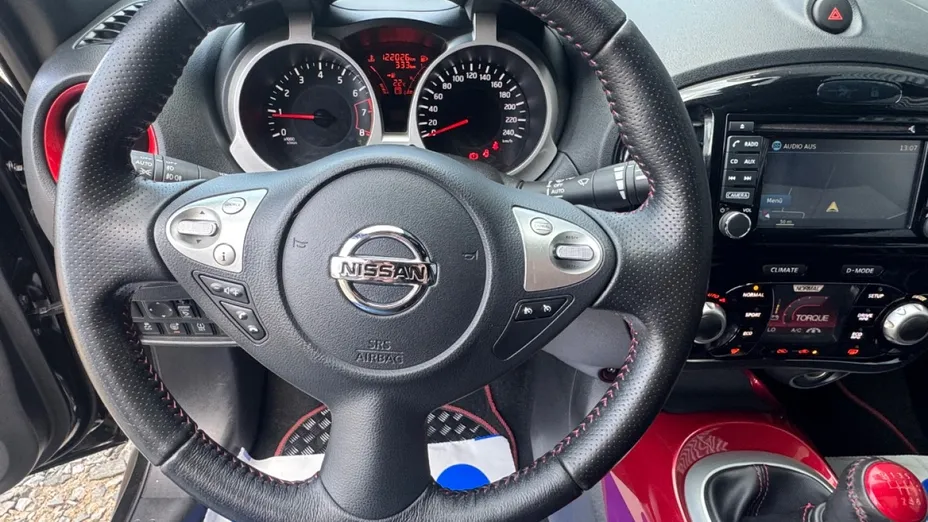 NISSAN Juke -