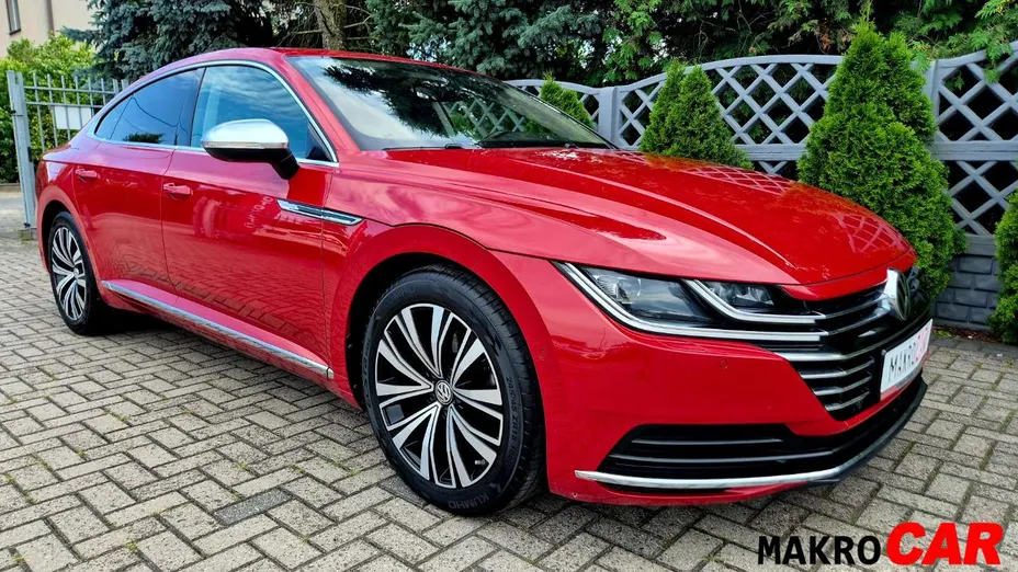 VOLKSWAGEN Arteon -