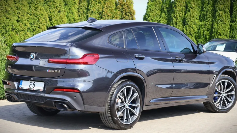 BMW X4 -