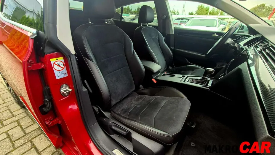 VOLKSWAGEN Arteon -