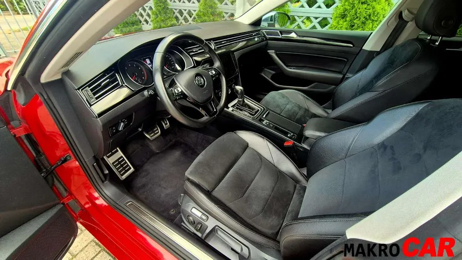 VOLKSWAGEN Arteon -