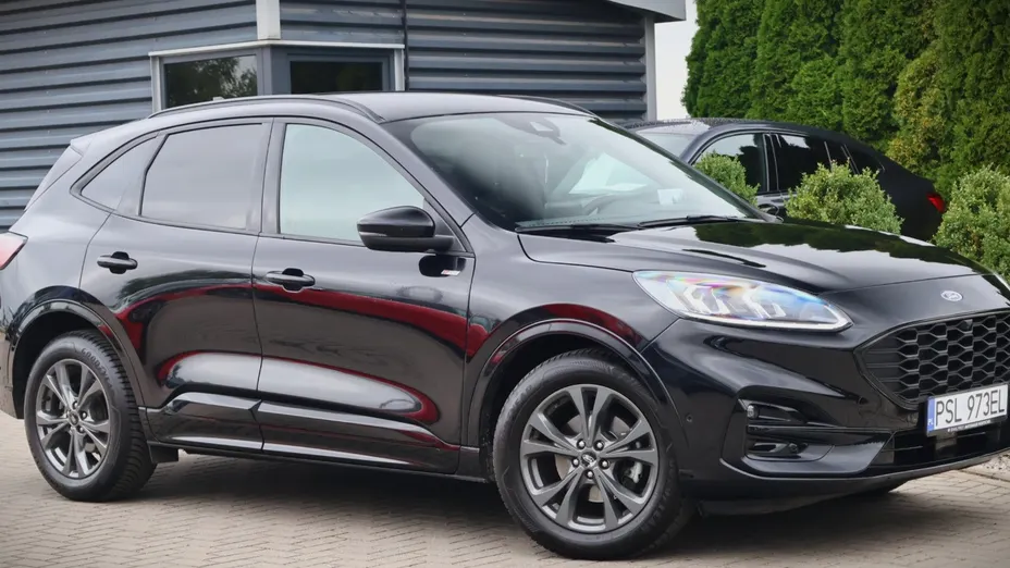 FORD Kuga -