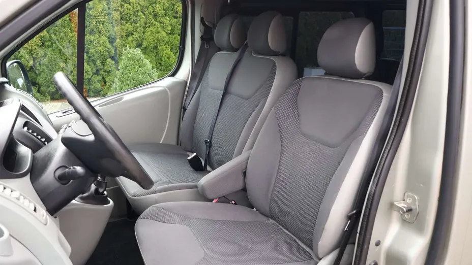 OPEL Vivaro -