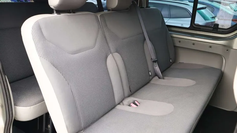 OPEL Vivaro -