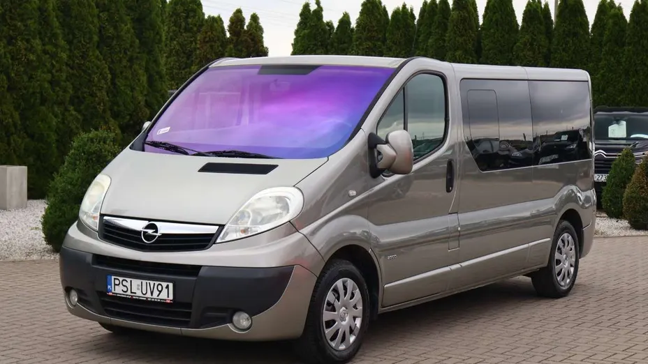 OPEL Vivaro -