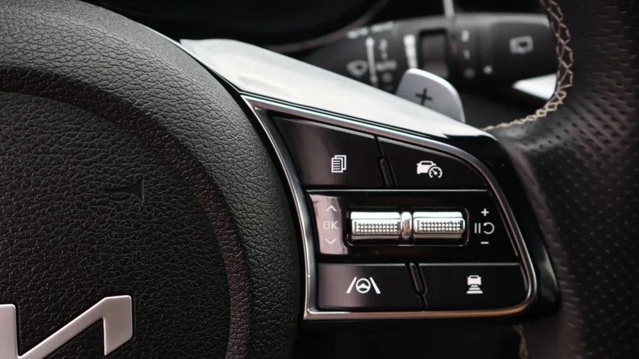 KIA ProCeed -