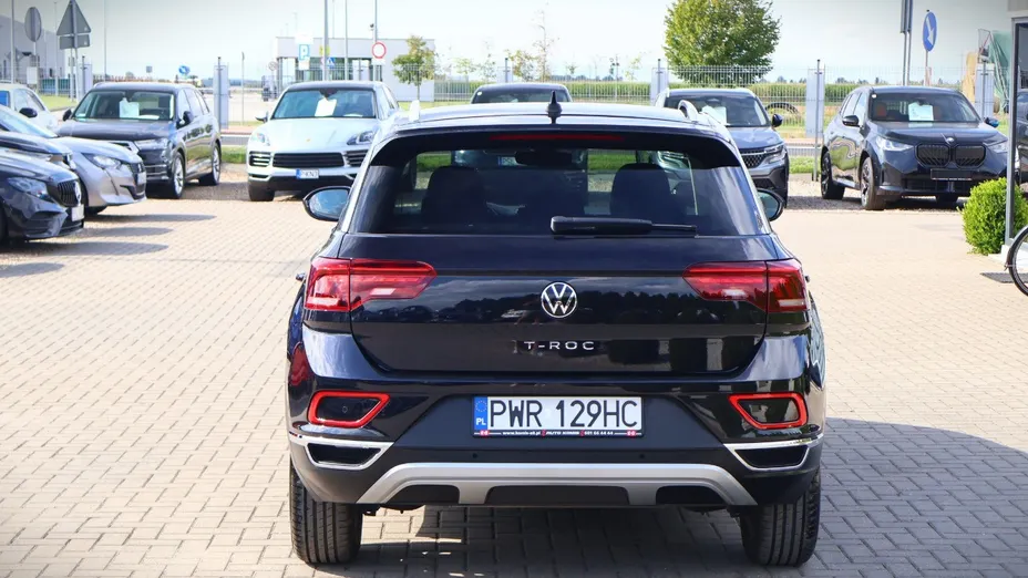 VOLKSWAGEN T-ROC -