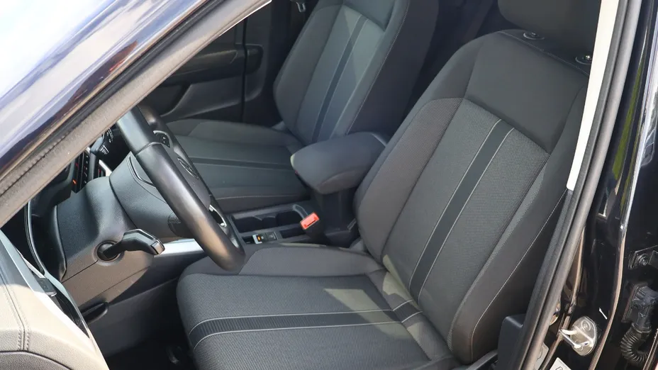 VOLKSWAGEN T-ROC -