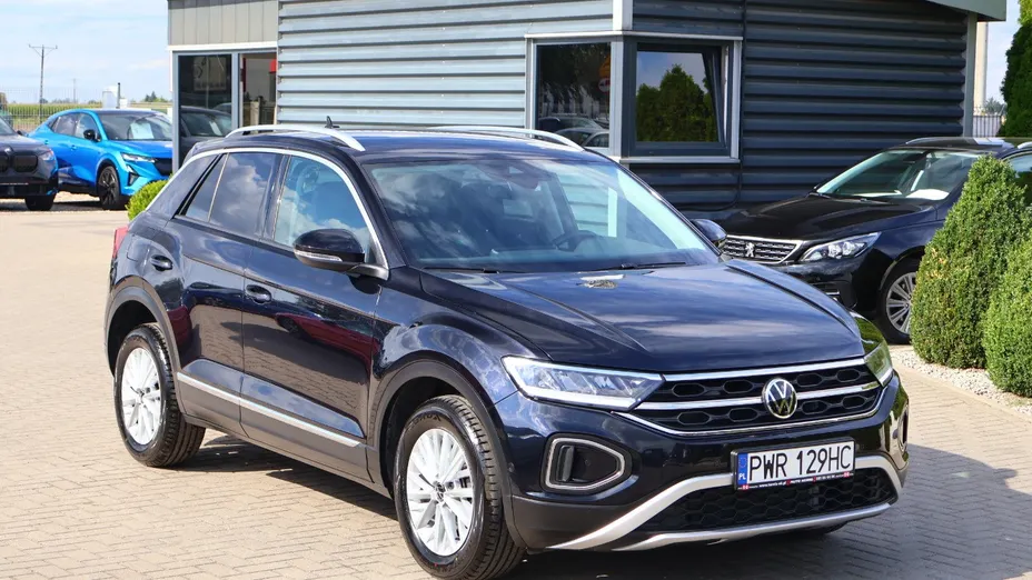 VOLKSWAGEN T-ROC -