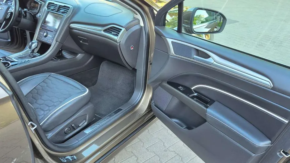 FORD Mondeo -