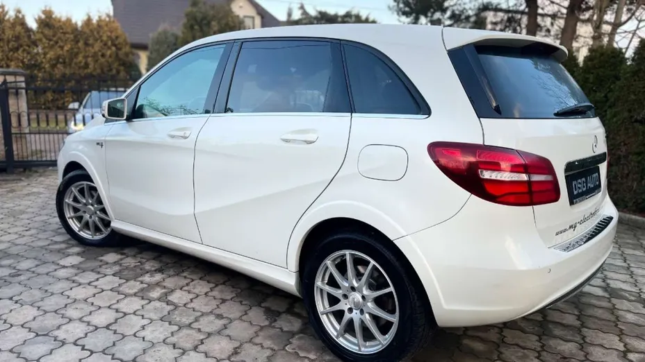 MERCEDES-BENZ B Klasa -