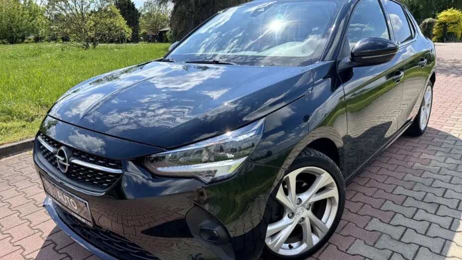 OPEL Corsa -