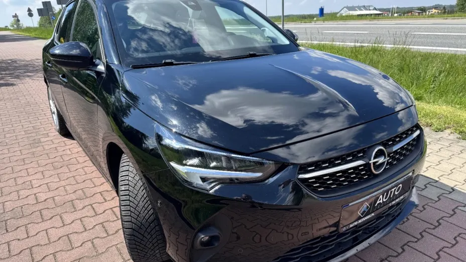 OPEL Corsa -