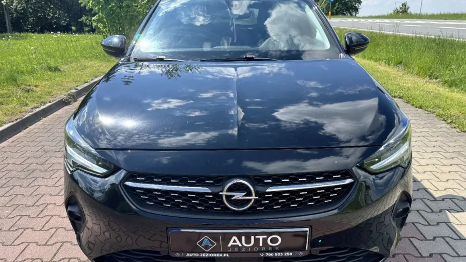 OPEL Corsa -