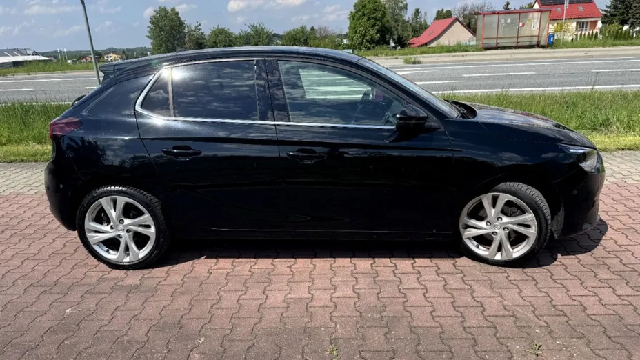 OPEL Corsa -