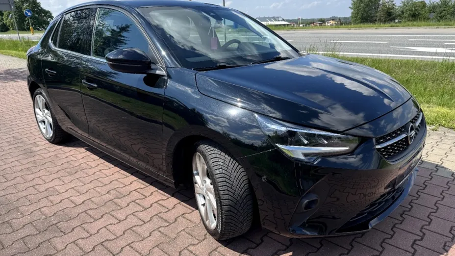 OPEL Corsa -